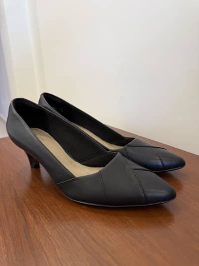 Clarks heels