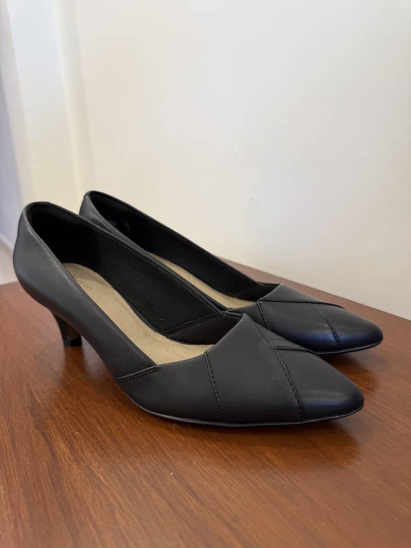 Clarks heels 7