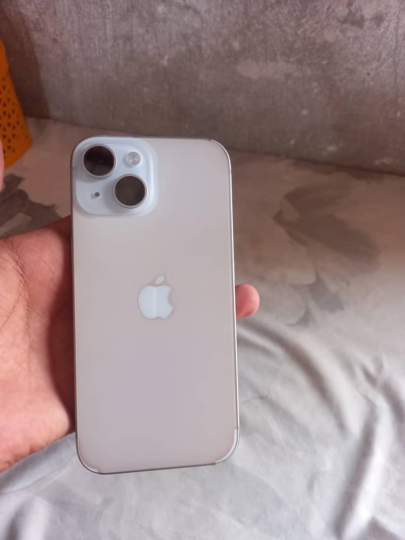 Apple iPhone 15 0