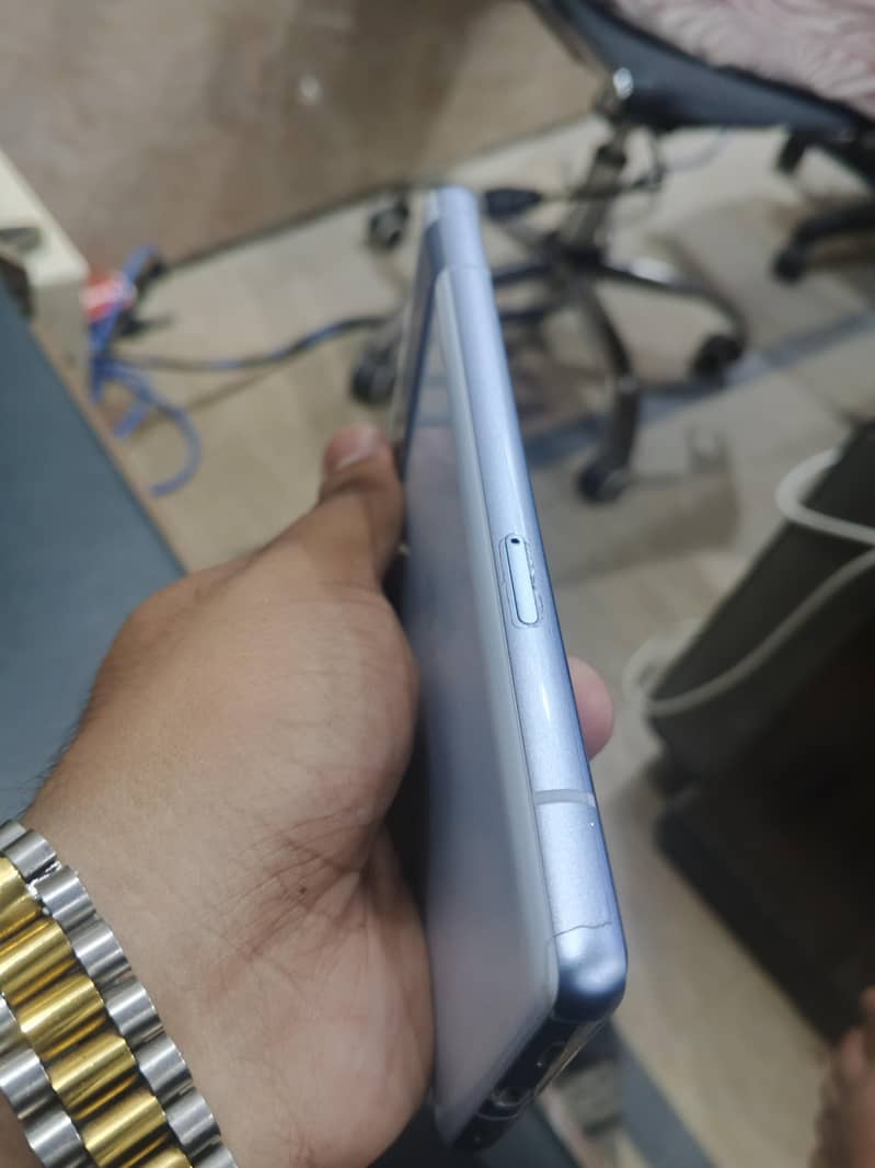 Google Pixel 7a 2