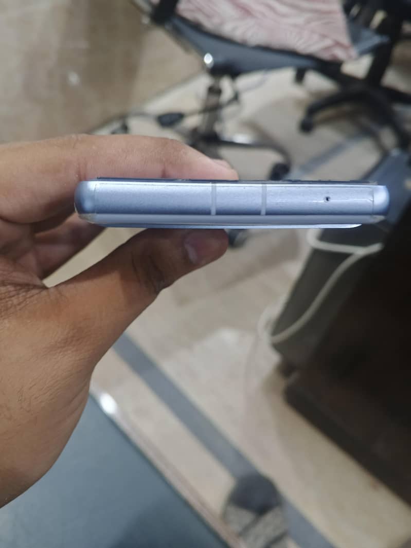 Google Pixel 7a 4
