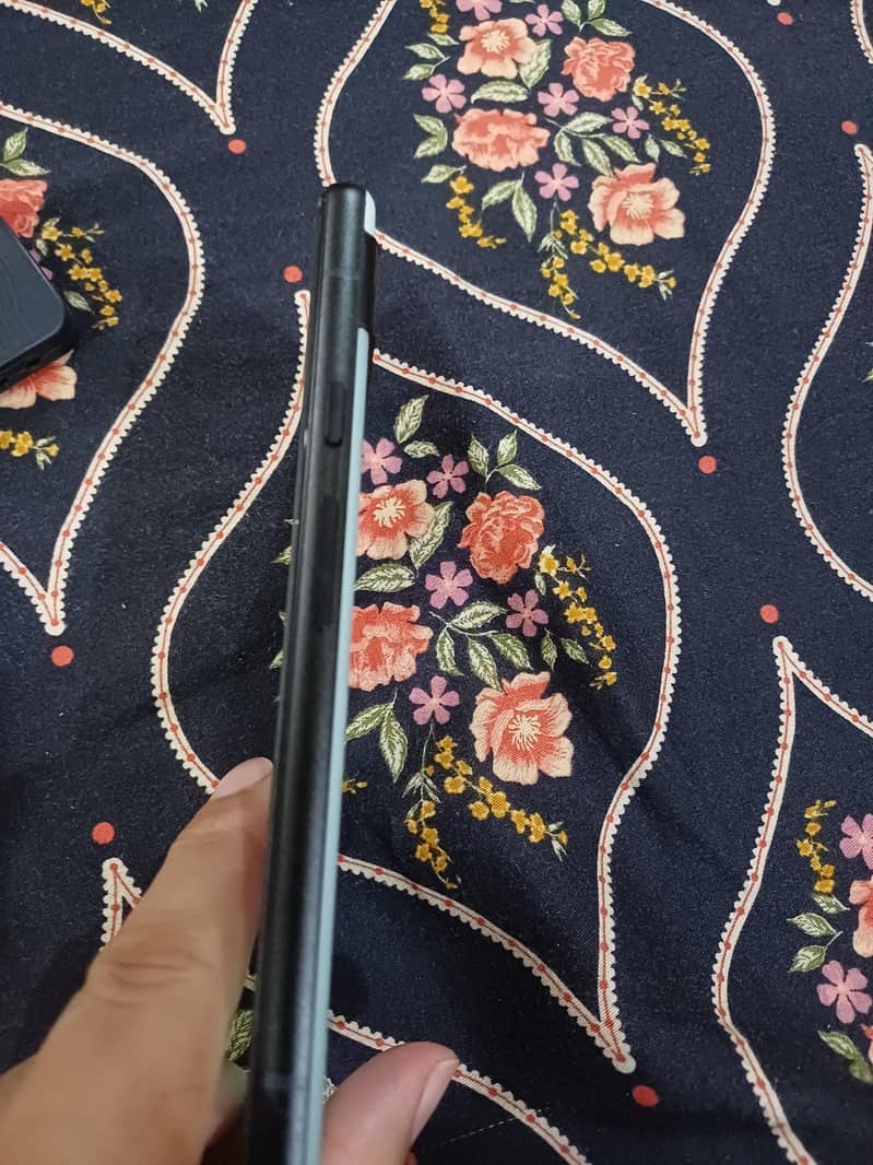 google pixel 6a 4