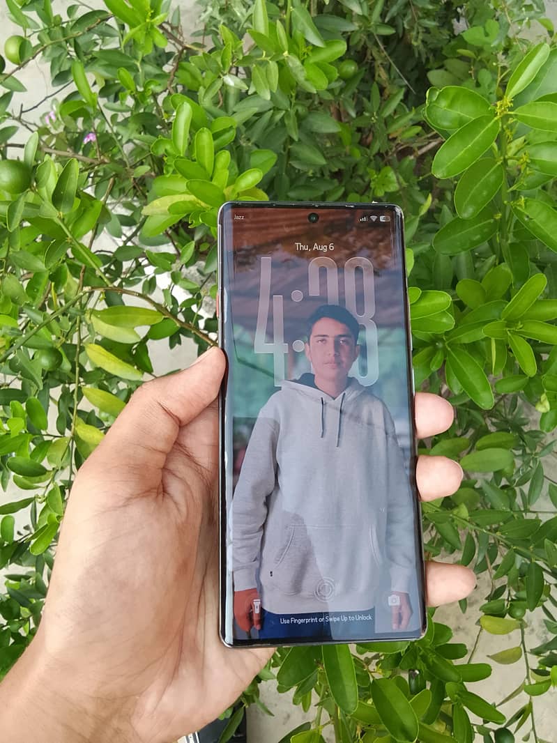 Tecno CAMON 40 Pro 1