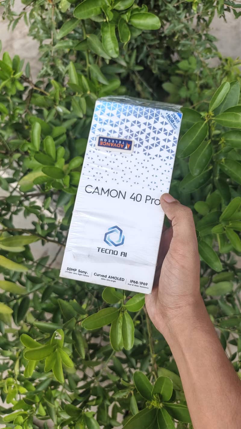 Tecno CAMON 40 Pro 3