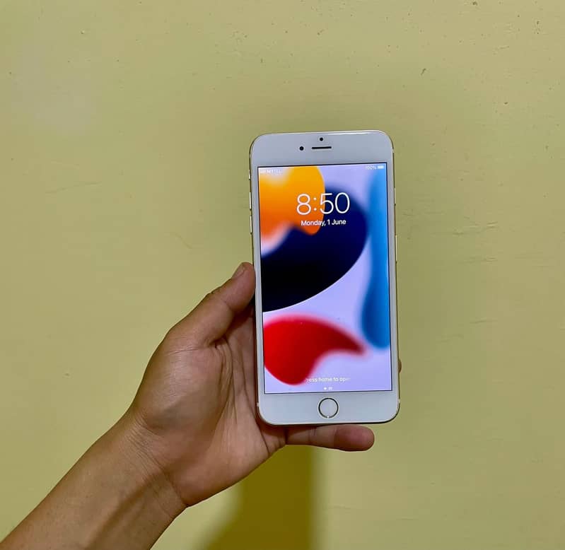 Apple iPhone 6S Plus 1