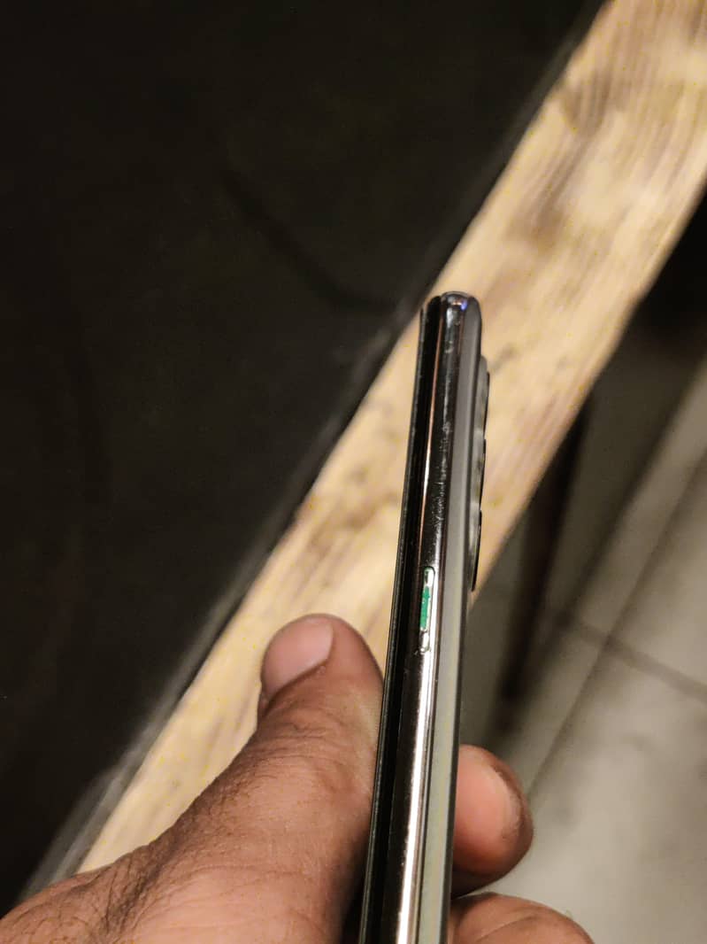OPPO Reno5 4