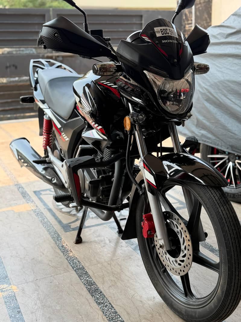 CB150F 10