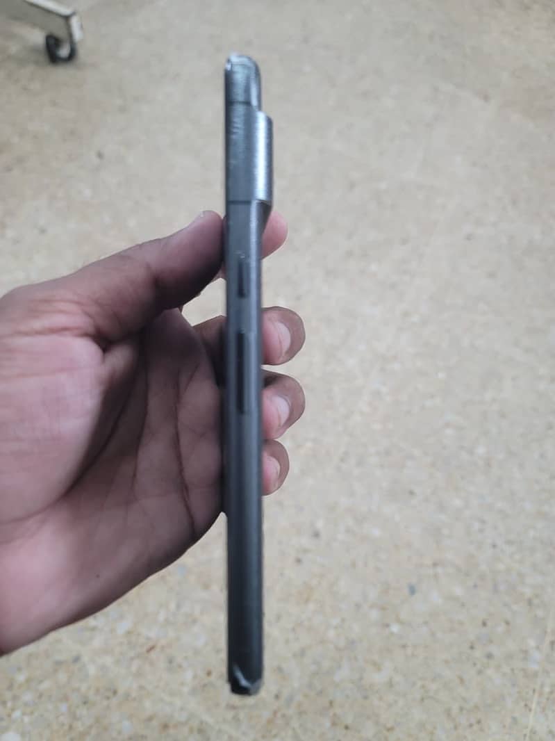 Google Pixel 8 Pro 5