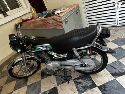 Total new no mechanical issue just buy and enjoy the ride