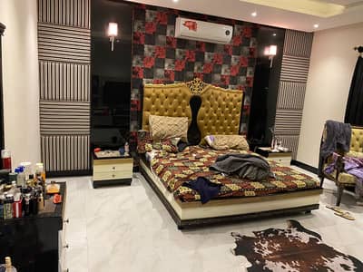 0321 86 10 688 House solar 10kv with Green Meter 5bedrooms double kitchen double Tv lounge servent quarter car garage