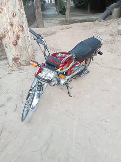 Honda bike 70cc urgent//03277516938 for sale model 2021