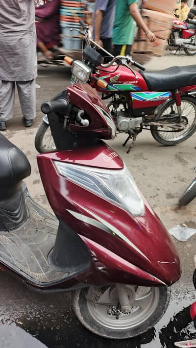 united scooter