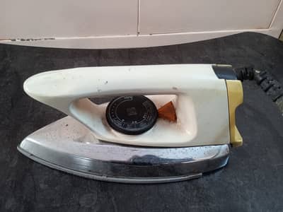 National Electric Dry Iron NI-312EWT 1000W | Made in Malaysia | With