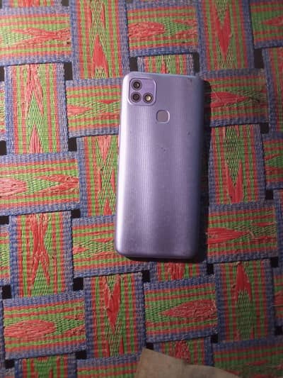 Infinix Hot 10i 4/128 all ok pece ha koi foult nhi best ha