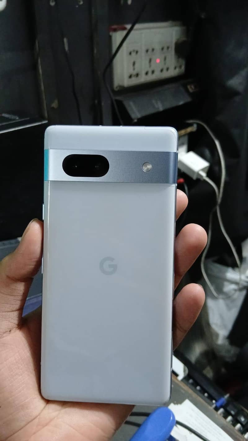 Google Pixel 7a 0