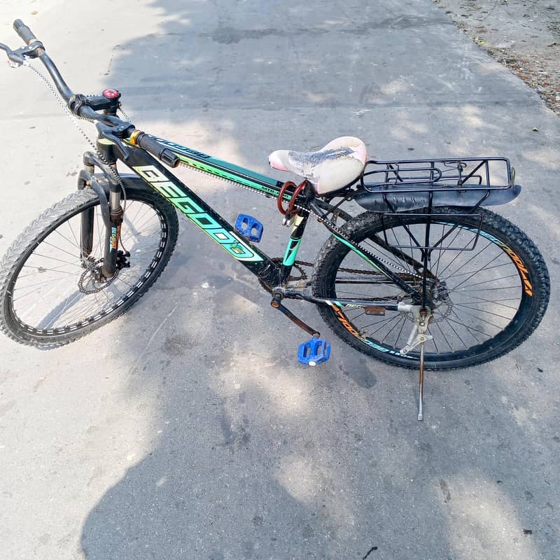 بہترین کنڈیشن میں سائیکل برائے فروخت 2