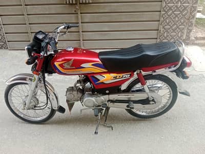Honda CD 70 2025 Model – Excellent Condition | Like New