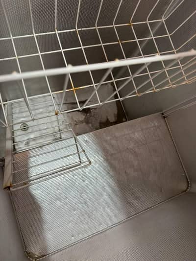Dawlance deep freezer used