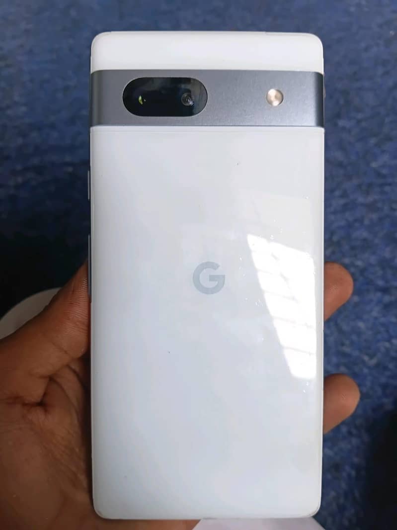 Google Pixel 7a 4