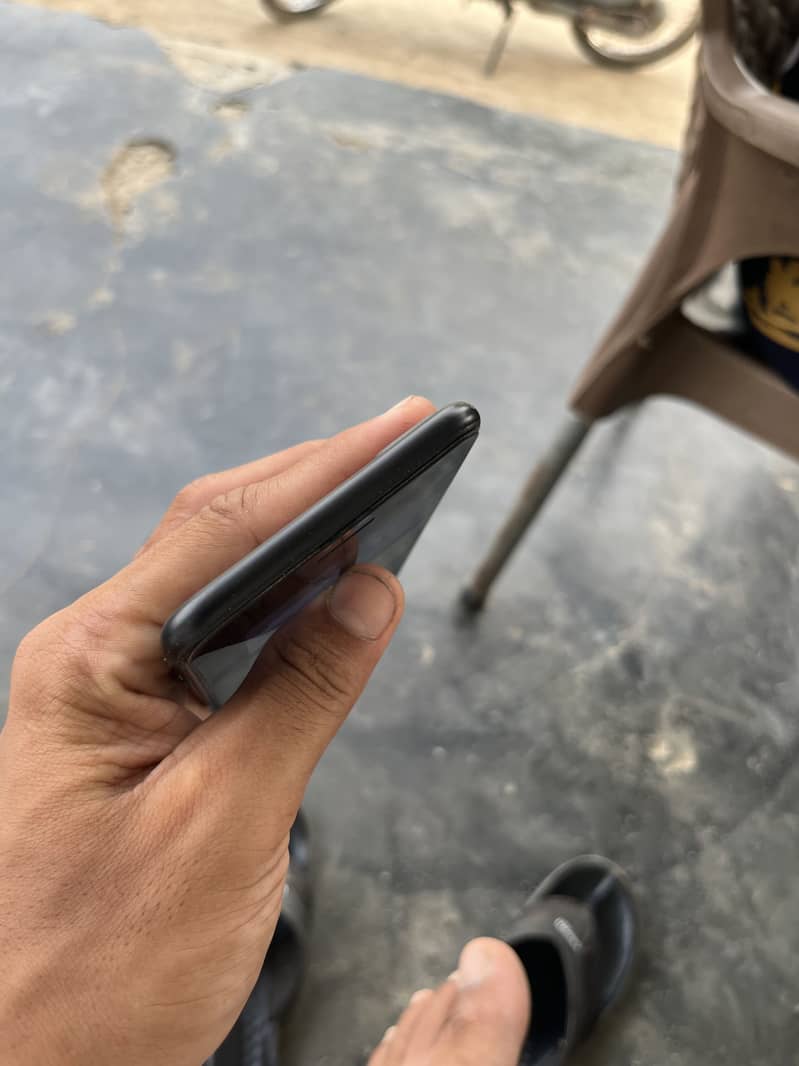 Apple iPhone 7 Plus 5