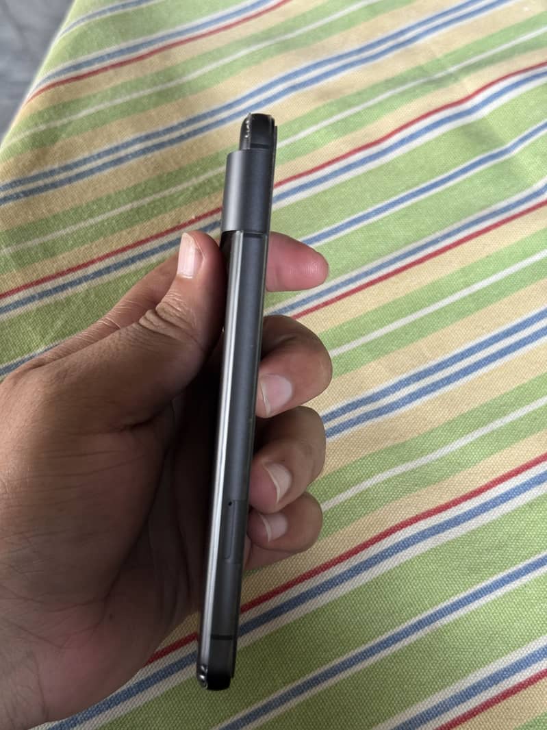 Google Pixel 8 3