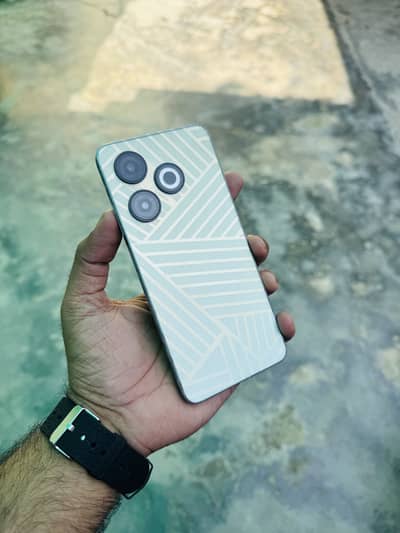 Infinix Smart 8