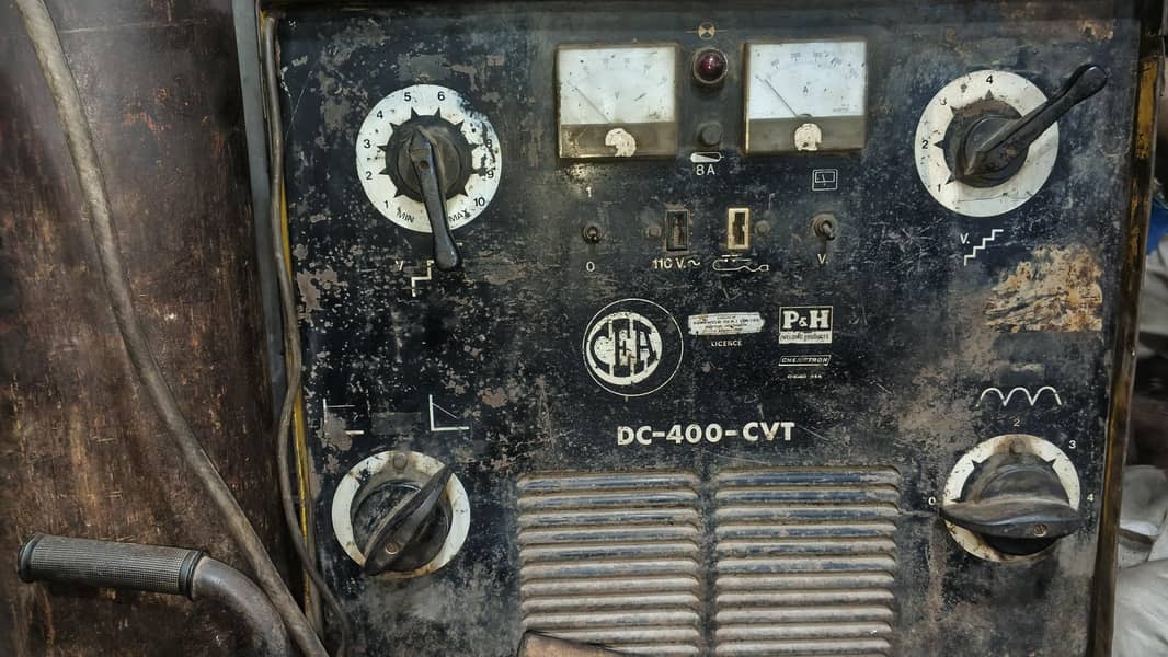 Co 2 welding machine 1