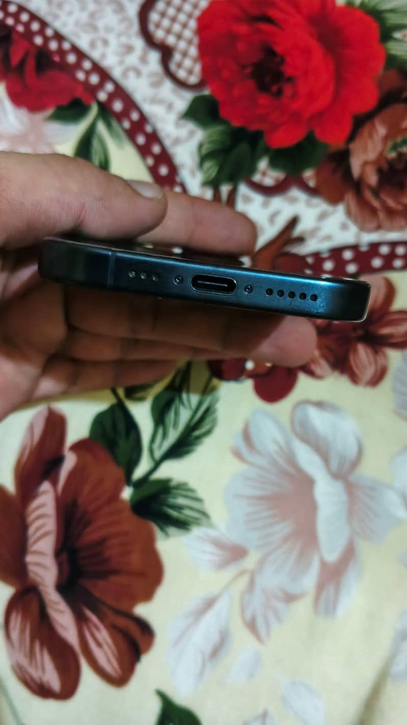 Apple iPhone 15 Pro 5