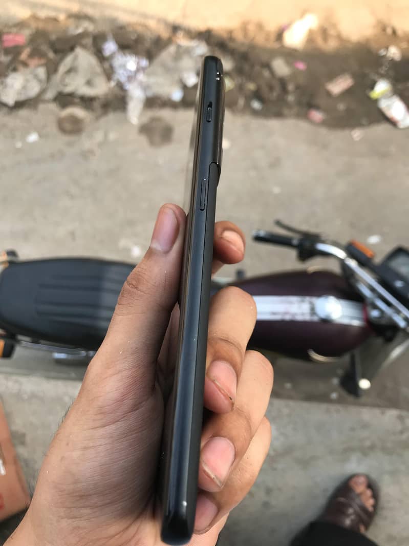 One Plus 10 Pro 9