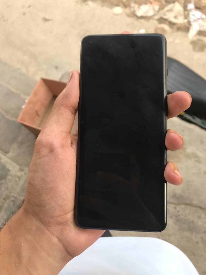 One Plus 10 Pro 14