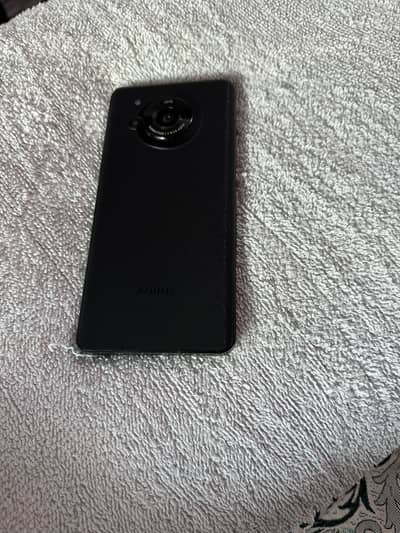 Sharp Aquos Sense7