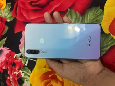 Vivo Y17