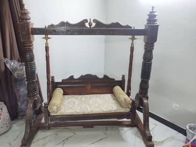 Chinoti wooden jhoola