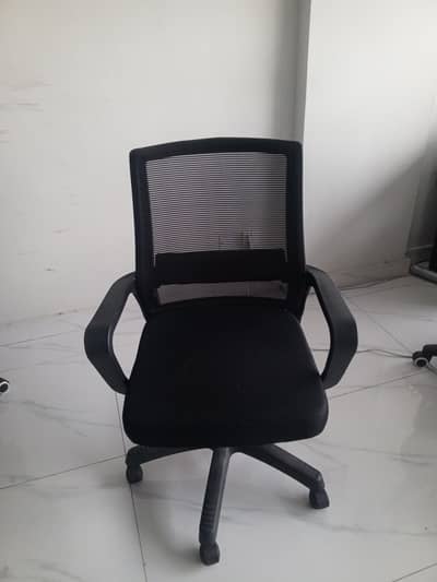 office chair 10 by 10 condition for sale
