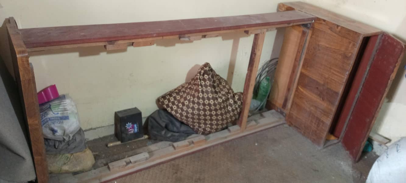 Single Bed 0