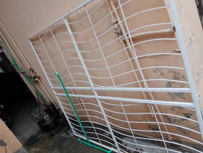 White Painted Safety Grill – 95 x 78 Inches – Strong & Good Condition