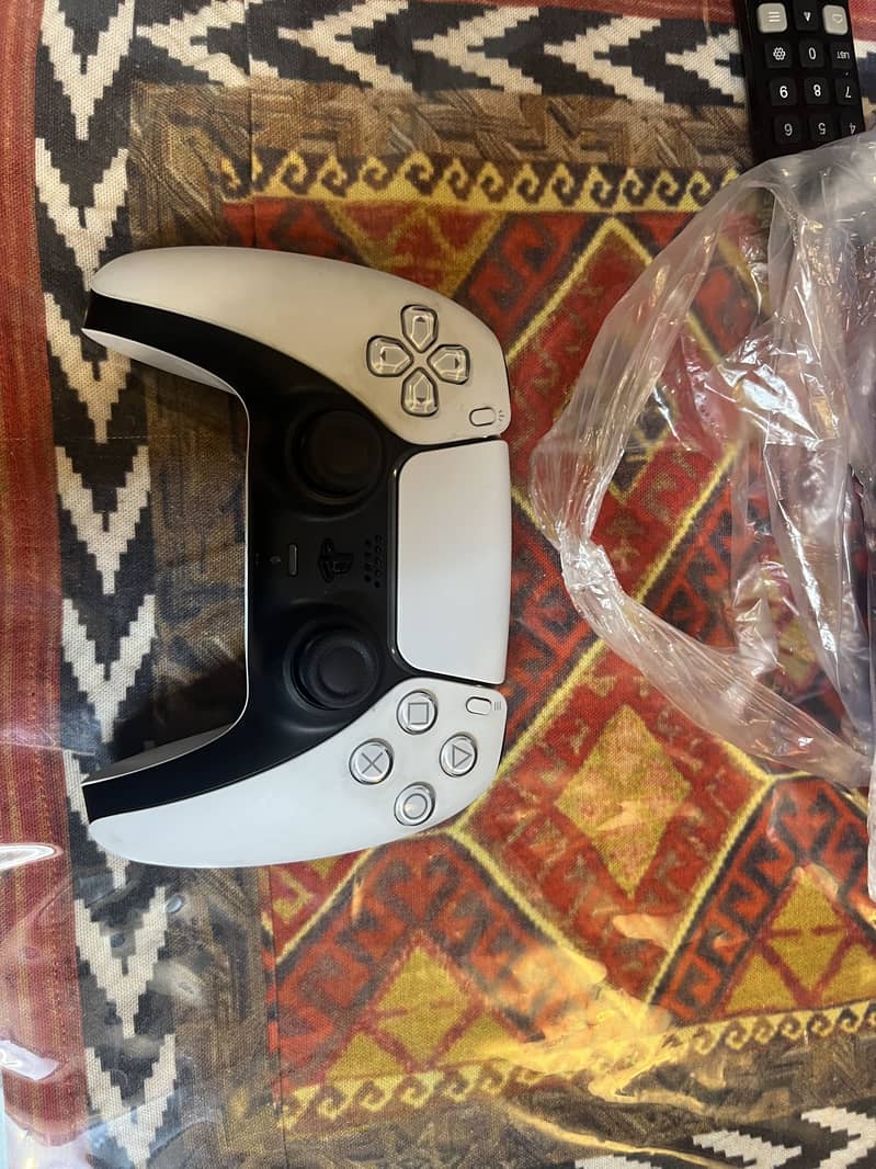 Ps5 dualsense wireless controller 4