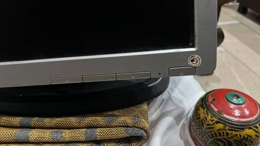 HP L1750 urgent sell