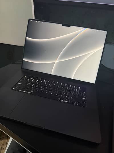 MacBook Pro M4 16 inch screen replaced