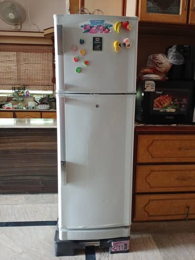 Dawlance refrigator