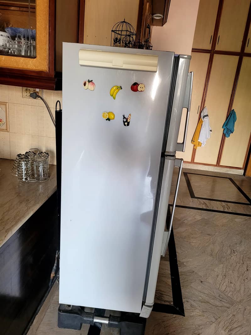 Dawlance refrigator 3