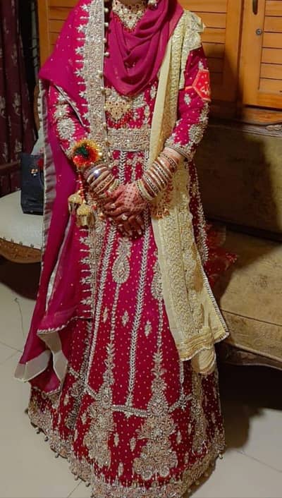 Lehnga Naqshi dhabqa work