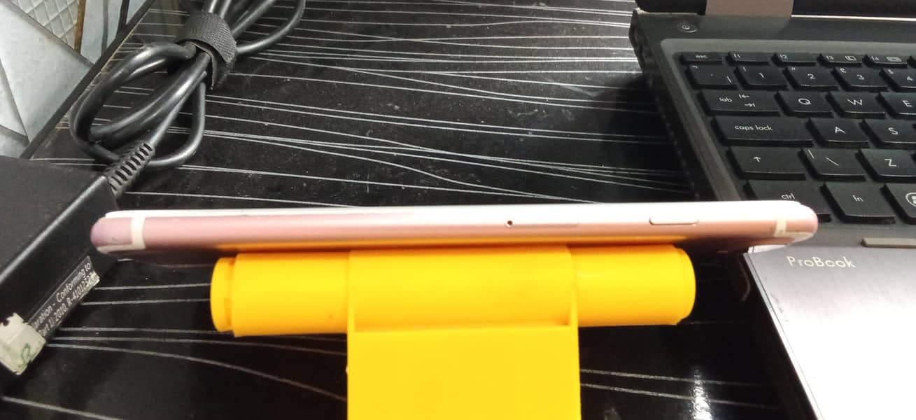 Apple iPhone 7 Plus 5