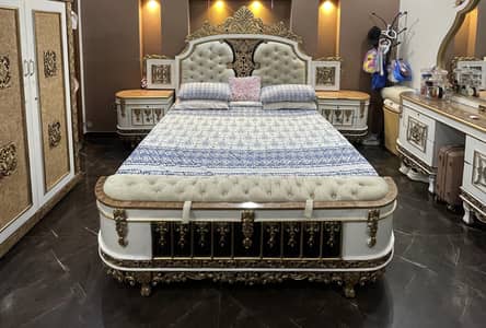 Complete Bed Set for URGENT SALE!