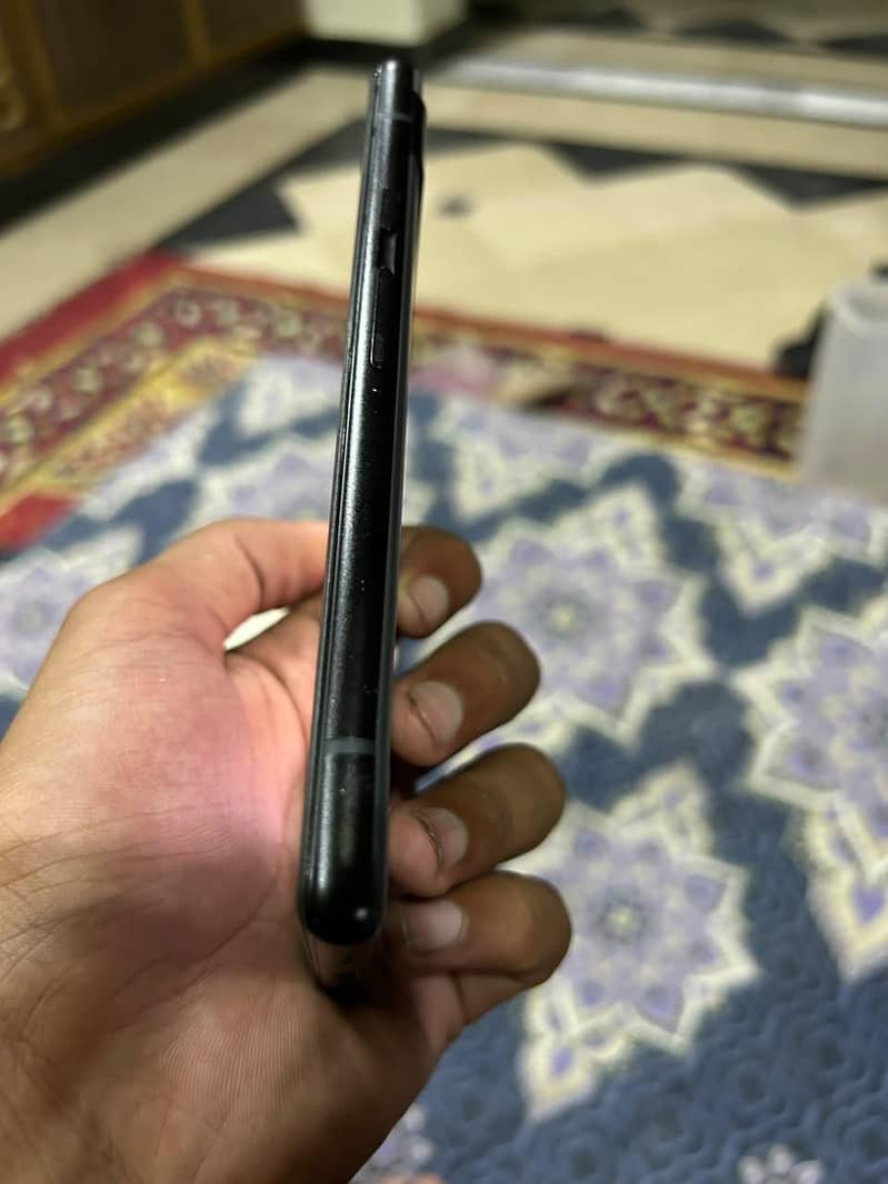 Google Pixel 6a 128GB – 10/10 Condition 3