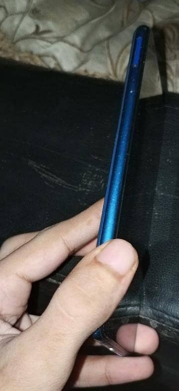 Honor 8X 3