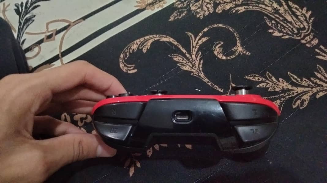 wired gaming controller 2