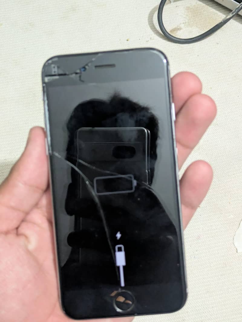 Apple iPhone 6 1