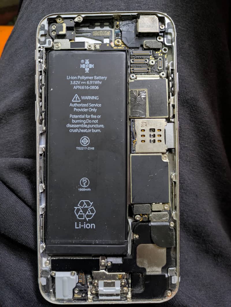 Apple iPhone 6 2