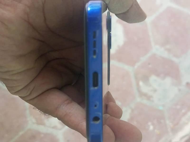 Tecno Spark 50 4